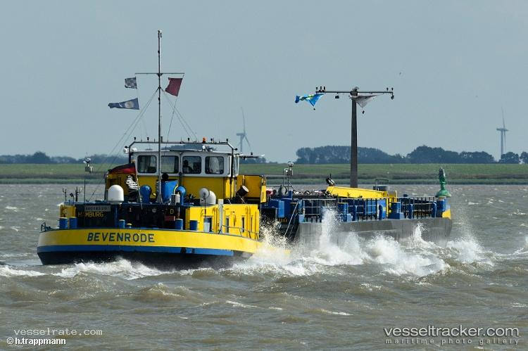 Bevenrode - Oil And Chemical Tank Barge vessel registered in Germany