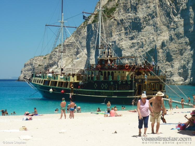Menia-Maria-I - Passenger Ship vessel registered in Greece