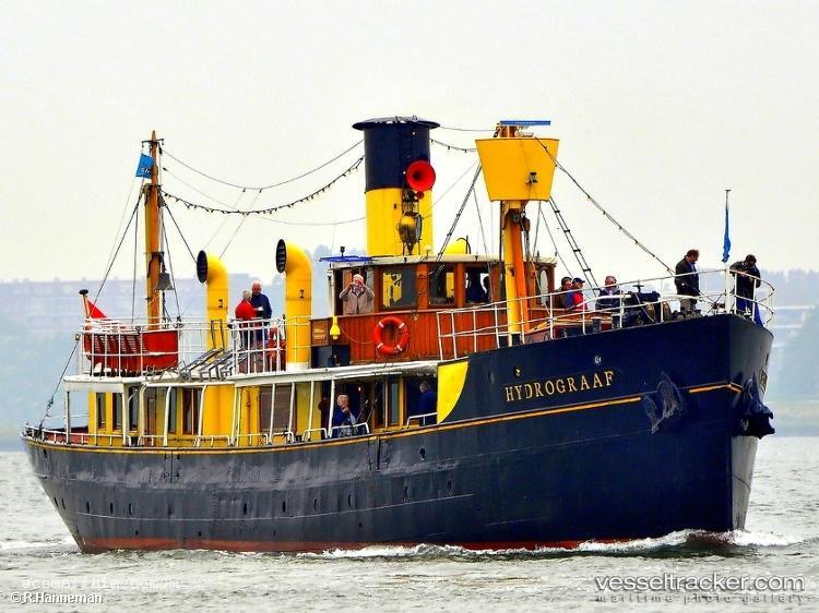 Hydrograaf - Passenger Ship vessel registered in Netherlands