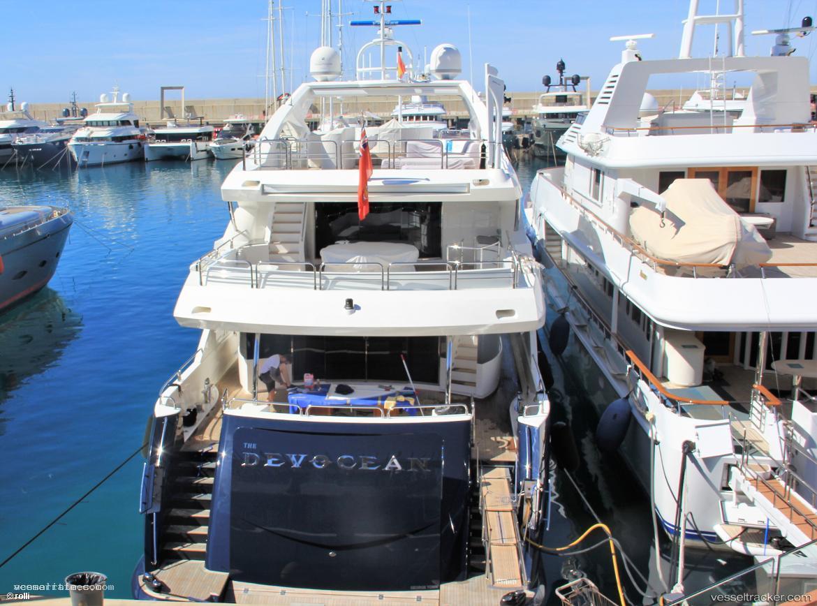 The-Devocean - Service Ship vessel registered in Cayman Islands