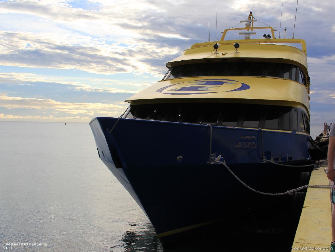 Yacatecutli - Passenger Ship vessel registered in Mexico