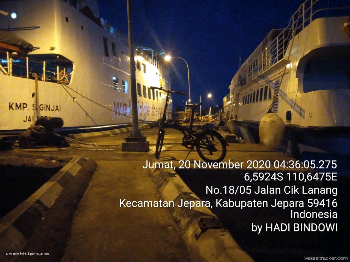 Kmp-Siginjai - Passenger Ro Ro Cargo Ship vessel registered in Indonesia