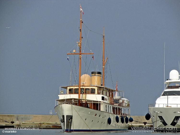 Fair-Lady - Sailing Vessel vessel registered in United Kingdom