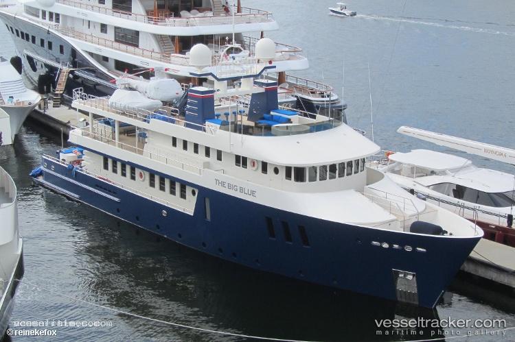 The-Big-Blue - Service Ship vessel registered in Marshall Islands