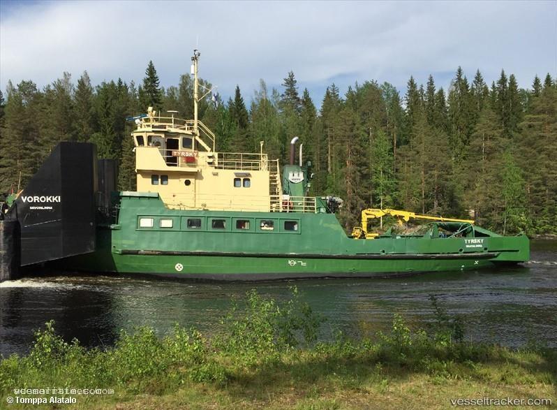 Tyrsky - Pusher Tug vessel registered in Finland
