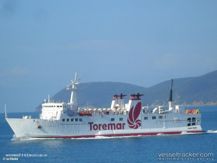 Stelio-Montomoli - Passenger Ro Ro Cargo Ship vessel registered in Italy