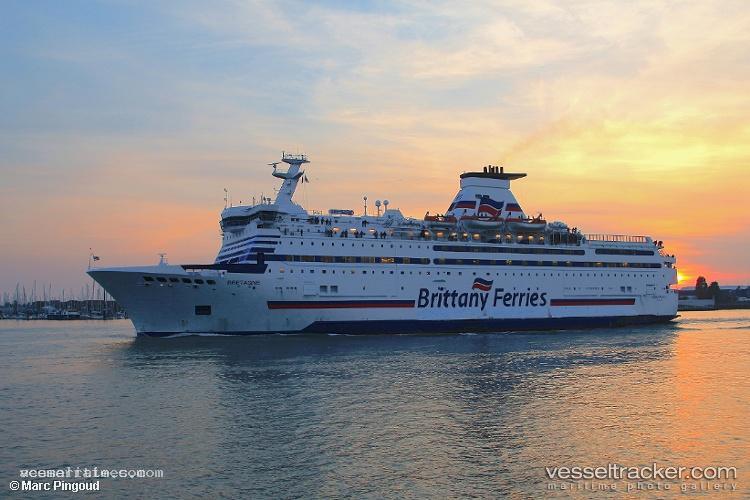 Rosalind-Franklin - Passenger Ro Ro Cargo Ship vessel registered in Cyprus