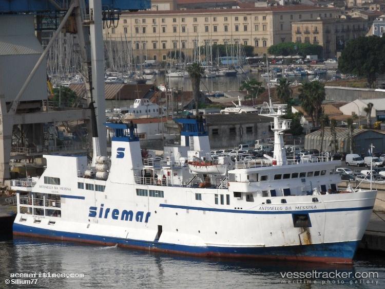 Antonello-Da-Messina - Passenger Ro Ro Cargo Ship vessel registered in Italy