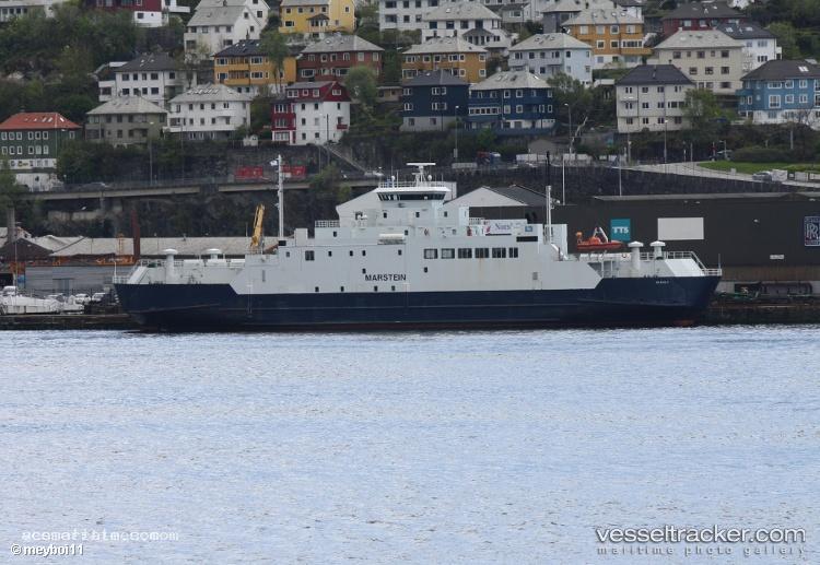 Melfjord - Passenger Ro Ro Cargo Ship vessel registered in Norway