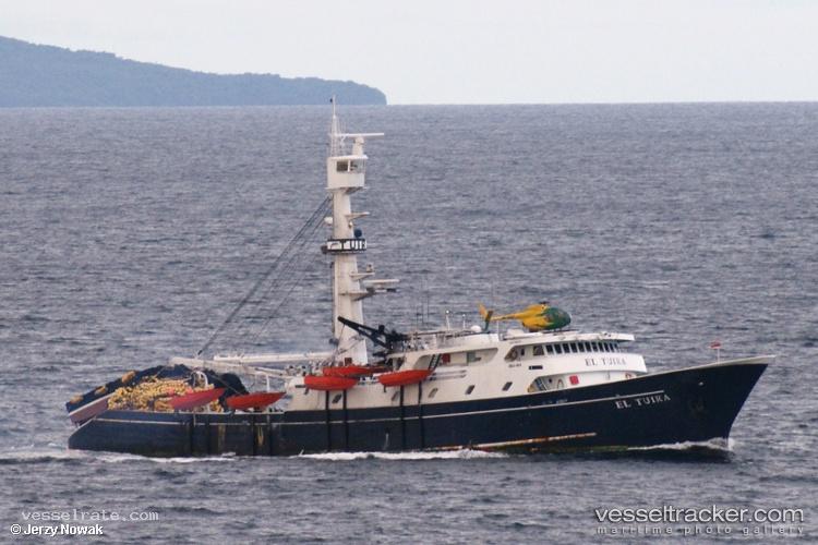Cayo-Crasqui - Fishing Vessel vessel registered in Venezuela