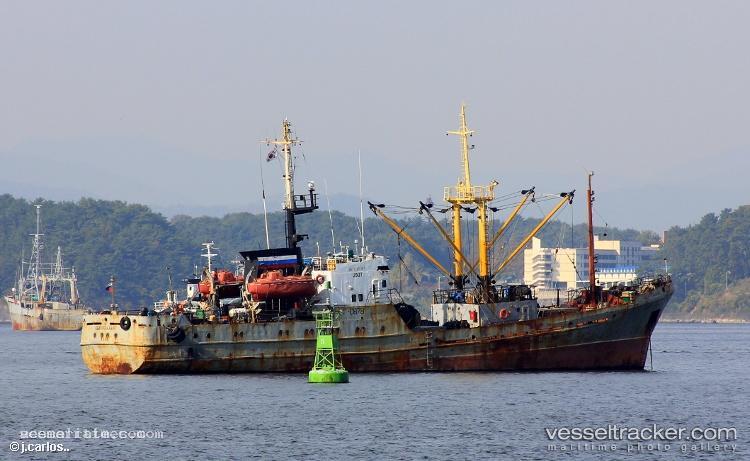Obayatelnyy - Refrigerated Cargo Ship vessel registered in Russia