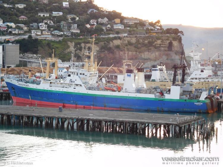 Mainstream - Fish Factory Ship vessel registered in New Zealand