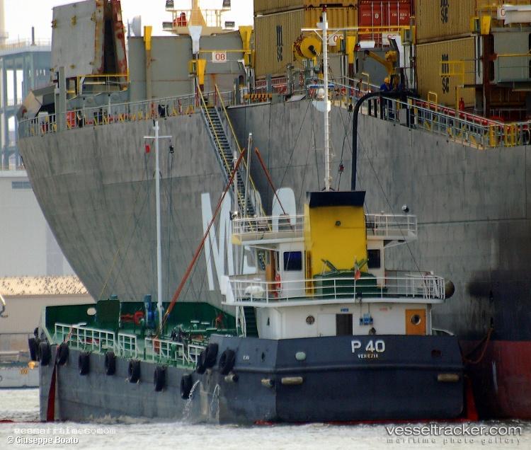 P40 - Service Ship vessel registered in Italy