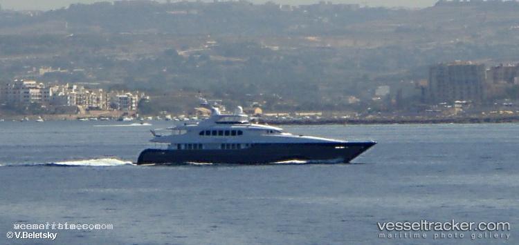 You-Me - Service Ship vessel registered in Malta