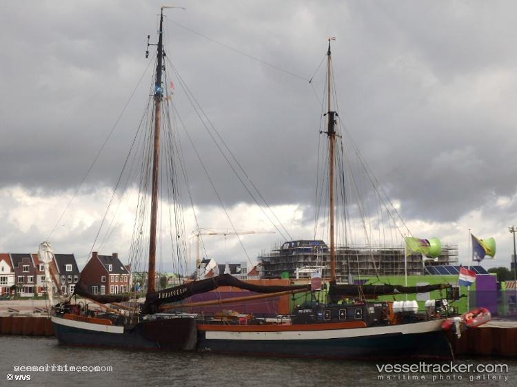 Lutgerdina - Passenger Ship vessel registered in Netherlands