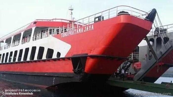 Tunu-Pratama-Jaya - Passenger Ro Ro Cargo Ship vessel registered in Indonesia