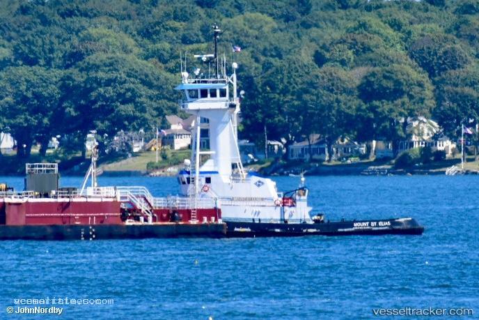 Mount-St-Elias - Tug vessel registered in United States of America