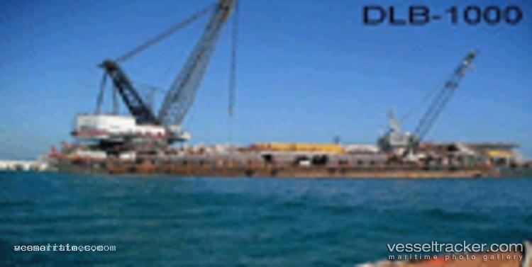 Dlb-1000 - Barge Carrier vessel registered in United Arab Emirates