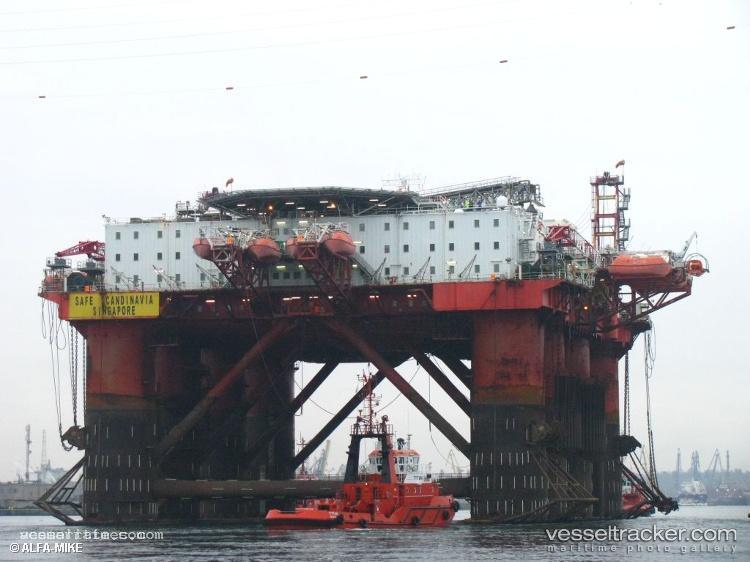 Safe-Scandinavia - Service Ship vessel registered in Singapore