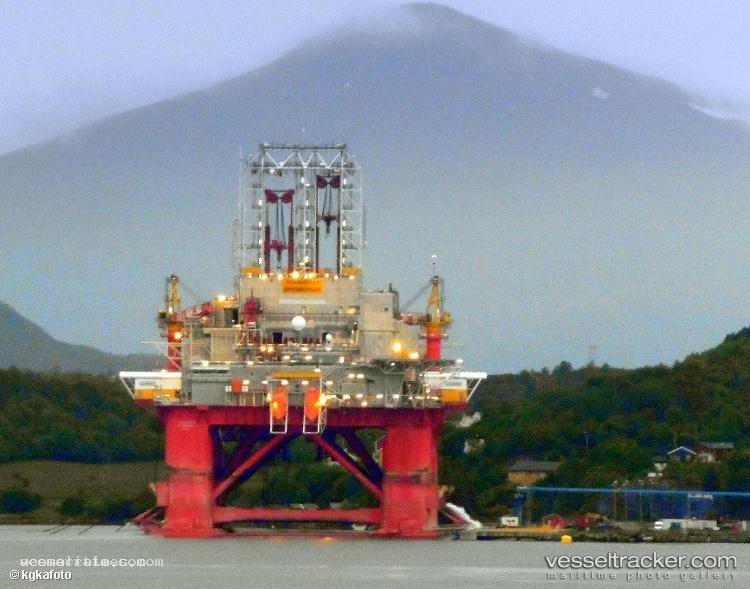 To-Spitsbergen - Drilling Ship vessel registered in Marshall Islands
