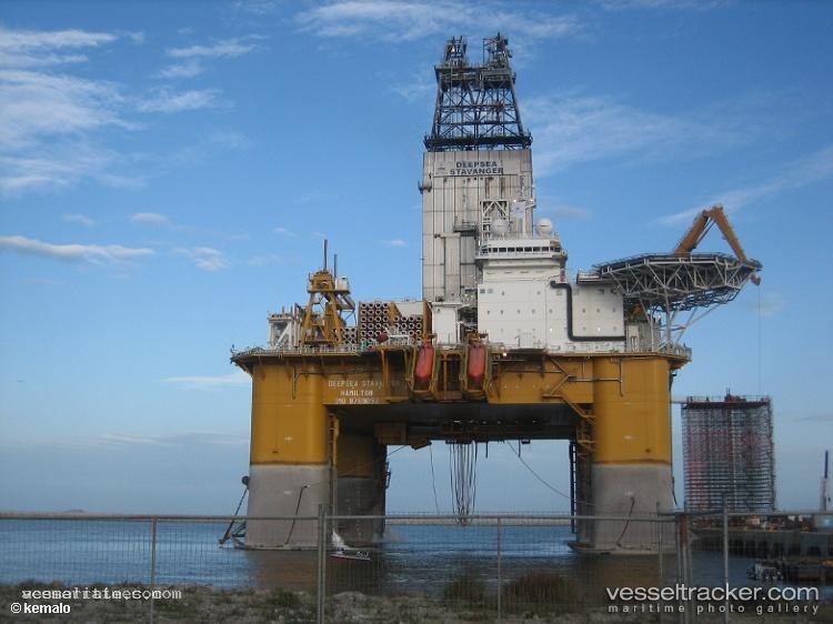 Deepsea-Stavanger - Service Ship vessel registered in Bermuda