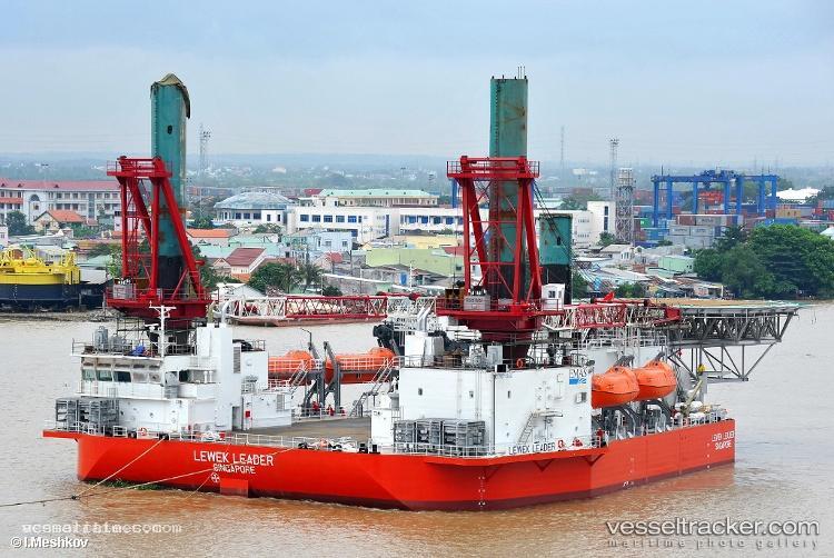 Jub-Pioneer - Offshore Support Vessel vessel registered in Singapore