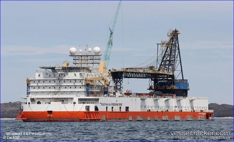 Saipem-Endeavour - Pipe Layer vessel registered in Bahamas