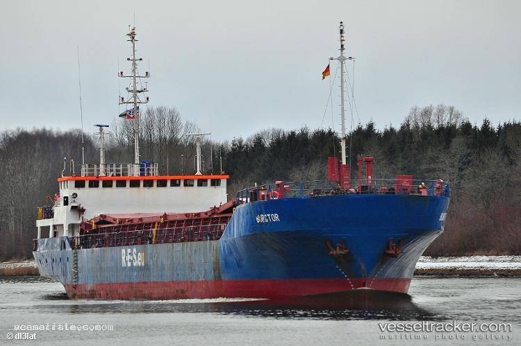 Lady-Mina - General Cargo Ship