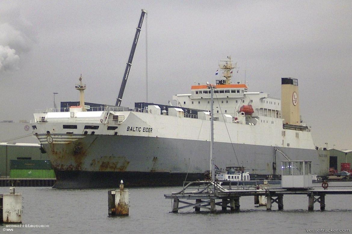 Mv-Ssroro-10 - Ro Ro Cargo Ship vessel registered in Saint Kitts and Nevis