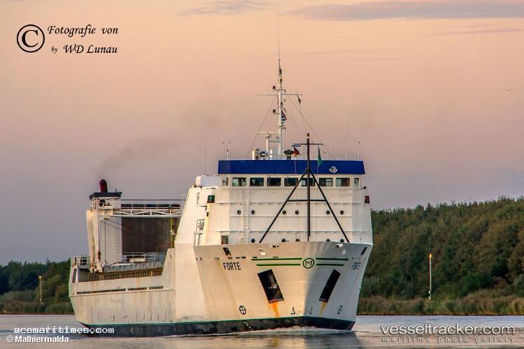 Ariel - Ro Ro Cargo Ship vessel registered in Togo
