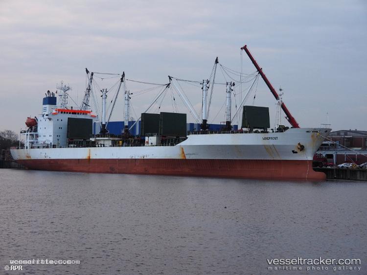 Frio-Poseidon - Refrigerated Cargo Ship vessel registered in Panama
