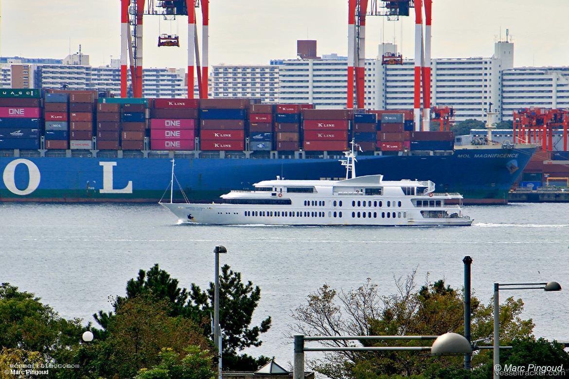 Symphony-Classica - Passenger Ship vessel registered in Japan