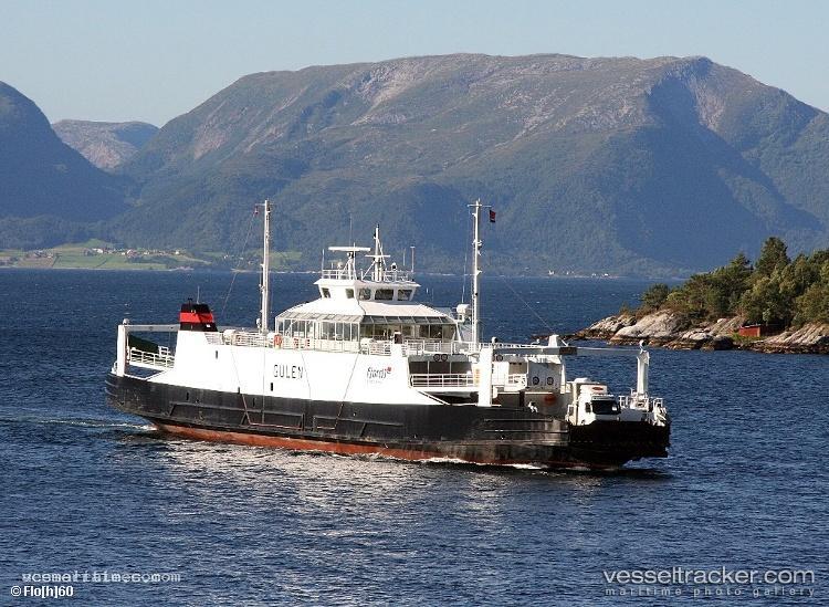 Gulen - Passenger Ro Ro Cargo Ship vessel registered in Norway