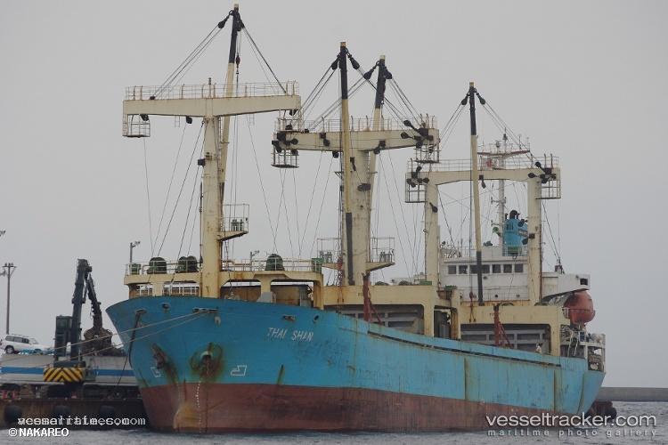 Mf-Breeze - General Cargo Ship vessel registered in Togo