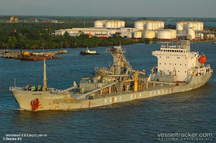 Development - Cement Carrier vessel registered in Vietnam