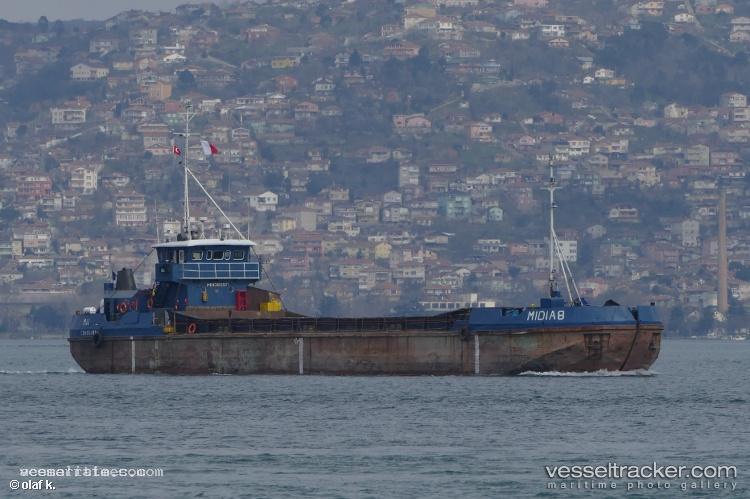 Midia-8 - Service Ship vessel registered in Comoros