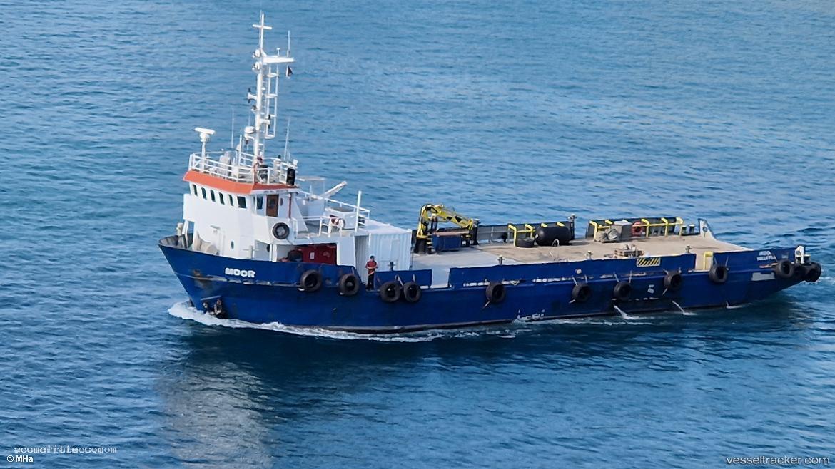 Moor - Research Vessel vessel registered in Malta