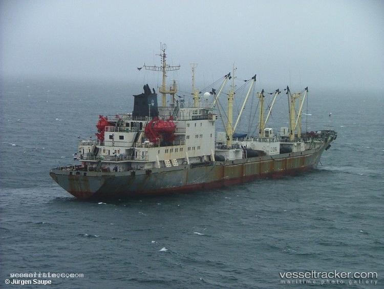 Kapitan-Pryakha - Refrigerated Cargo Ship vessel registered in Russia