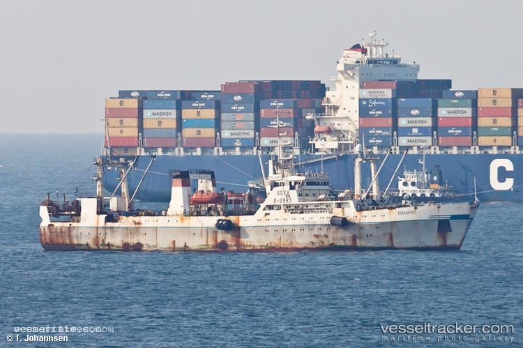 Polluks - Fish Factory Ship vessel registered in Russia