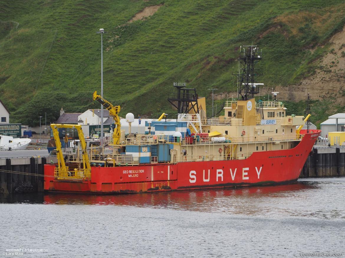 Geo-Resolution - Research Vessel vessel registered in Marshall Islands