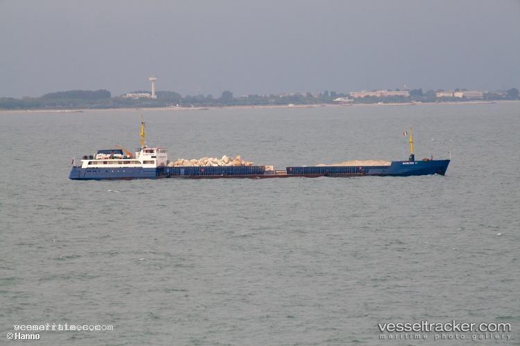 Valeriy-Onischuk - General Cargo Ship vessel registered in Russia