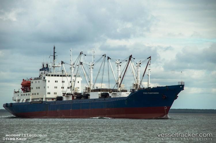 Frio-Murmansk - Refrigerated Cargo Ship vessel registered in Russia