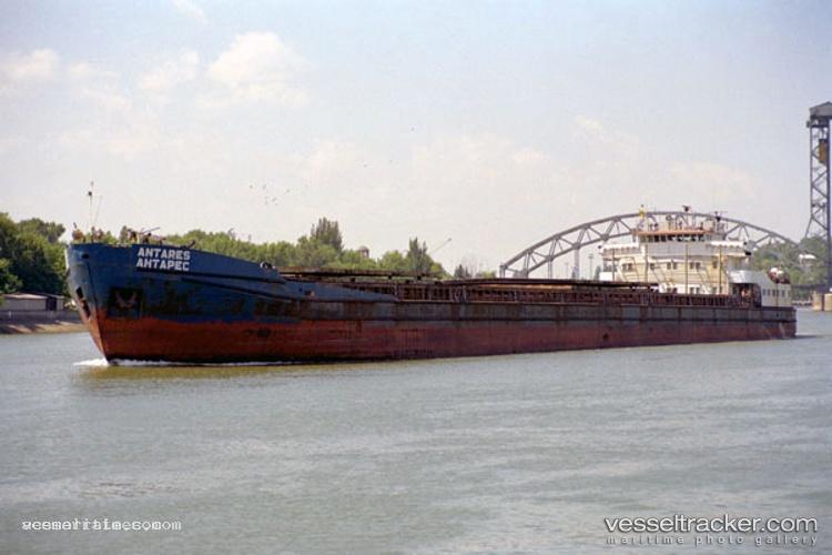 Pluton - General Cargo Ship vessel registered in Panama