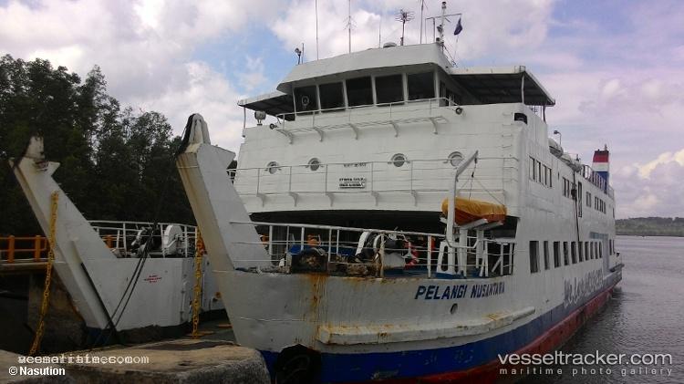 Kmp.pelangi-Nst - Passenger Ship vessel registered in Indonesia