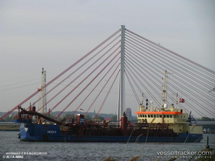 Modi-R - Hopper Dredger vessel registered in Denmark