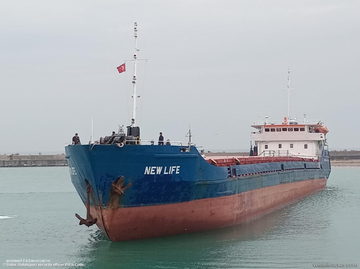 New-Life - General Cargo Ship vessel registered in Cameroon