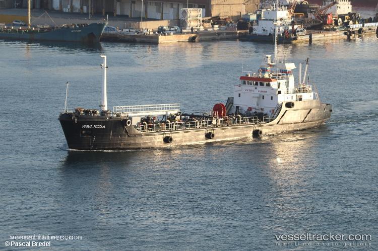 Marina-Piccola - Bunkering Tanker vessel registered in Italy