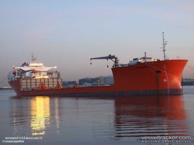 Triumph - Heavy Load Carrier vessel registered in Curacao