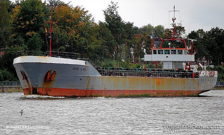 Mv-Jazz - Multi Purpose Carrier vessel registered in Cook Islands