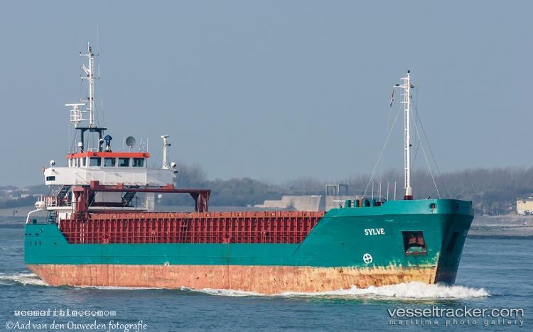 Litsa - General Cargo Ship vessel registered in Cameroon